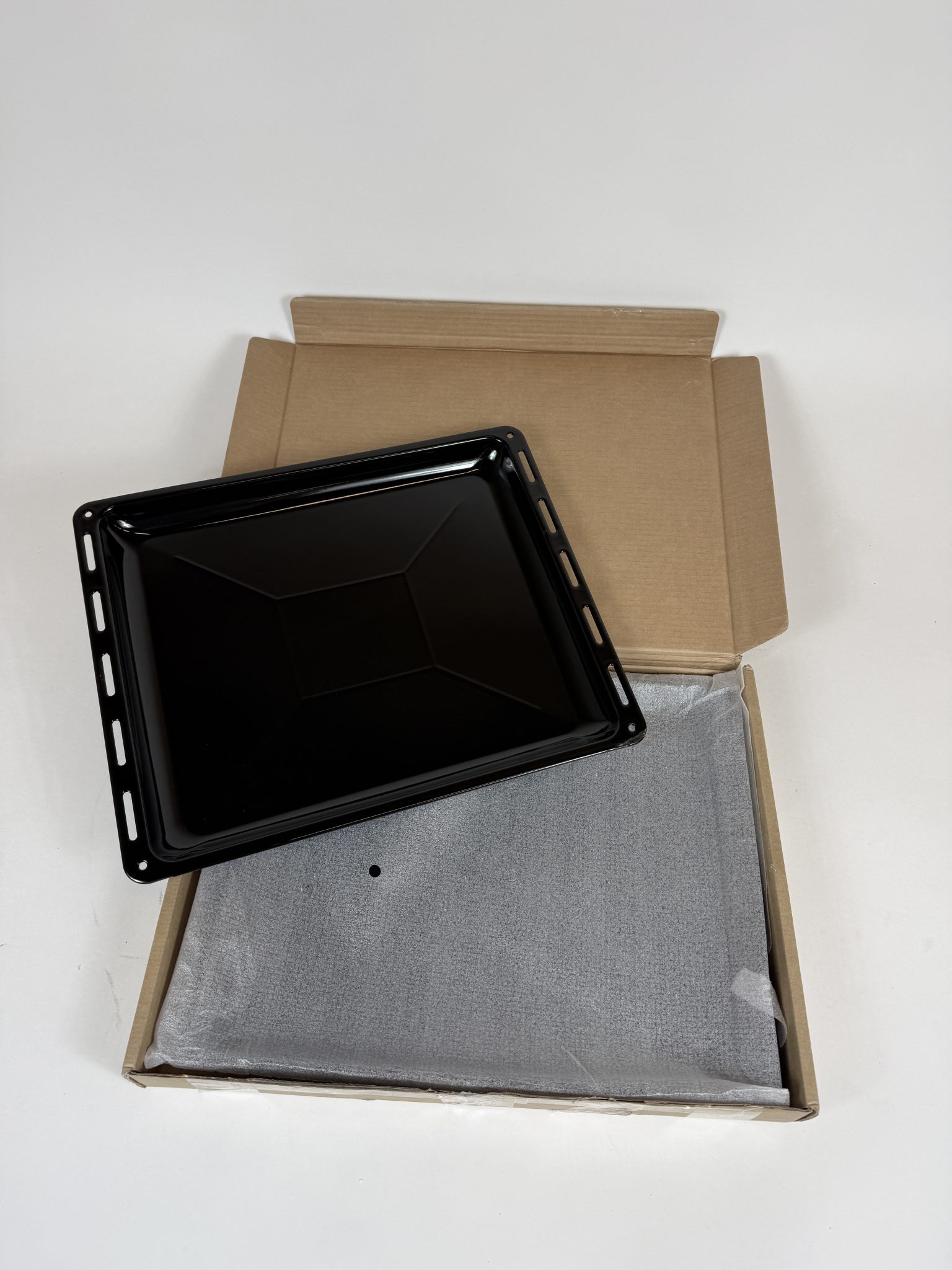 ICQN 44,5 x 37,5 cm 2vnt kepimo skarda