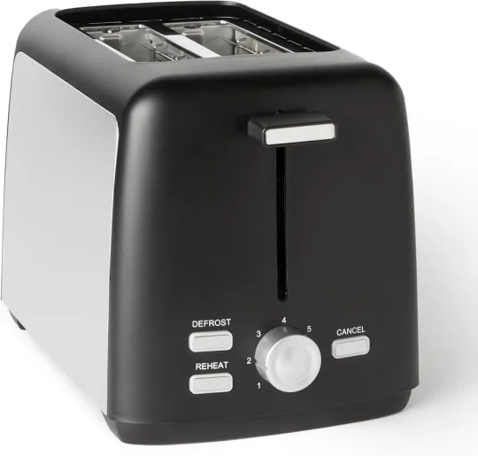 Amazon Basics toaster