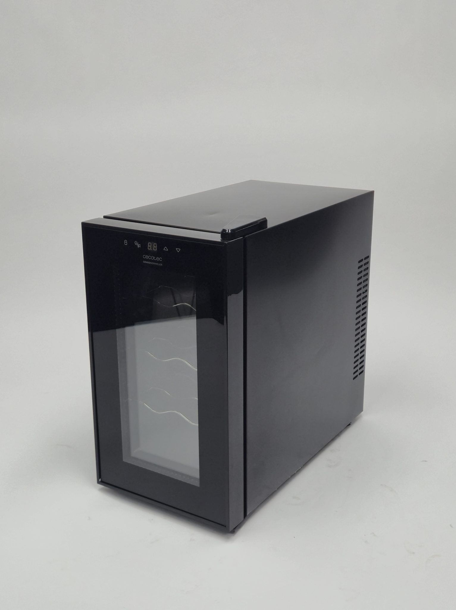 Cecotec Grandsommelier Bolero 83 vyno šaldytuvas