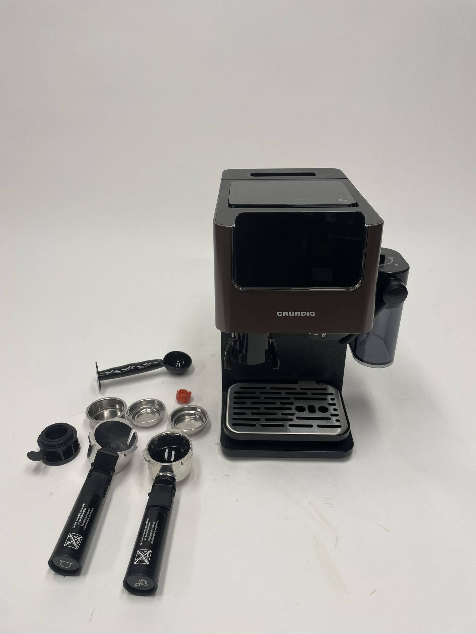 Grundig KSM 8530 espresso kavos aparatas