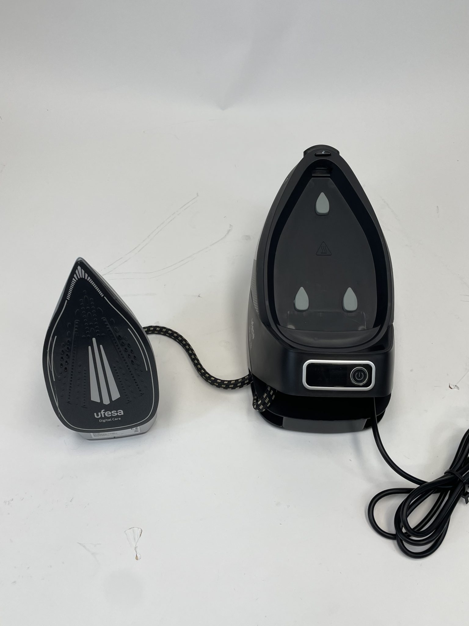 Ufesa Digital Care garų lyginimo sistema, 2600 W, 1,5 l