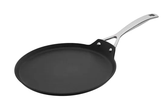 Le Creuset pancake pan
